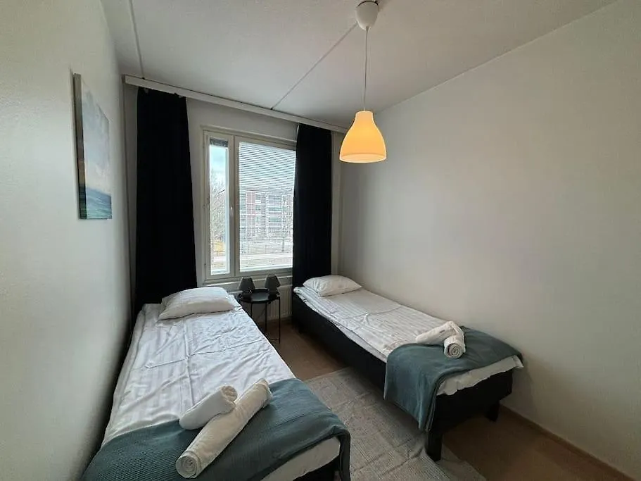 Apartment Kotimaailma - Tilava Kolmio Tikkurilassa Vantaa Finland